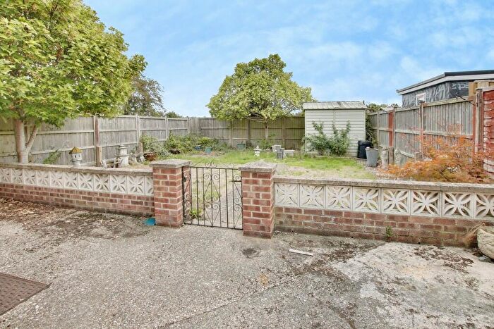 3 Bedroom End Of Terrace House For Sale In Smiths Drive, March, PE15