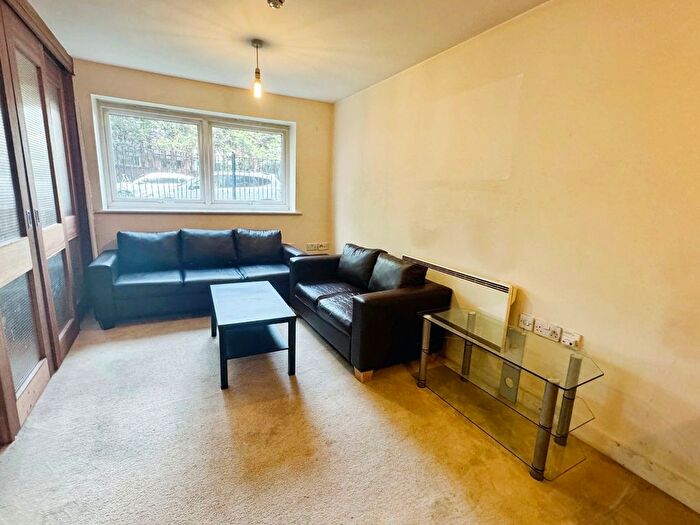 1 Bedroom Flat For Sale In Renolds House, Lamba Court, Salford, M5