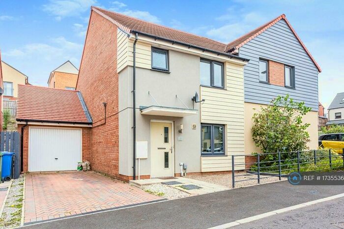 3 Bedroom Semi-Detached House To Rent In Walwick Fell, Newcastle Upon Tyne, NE15
