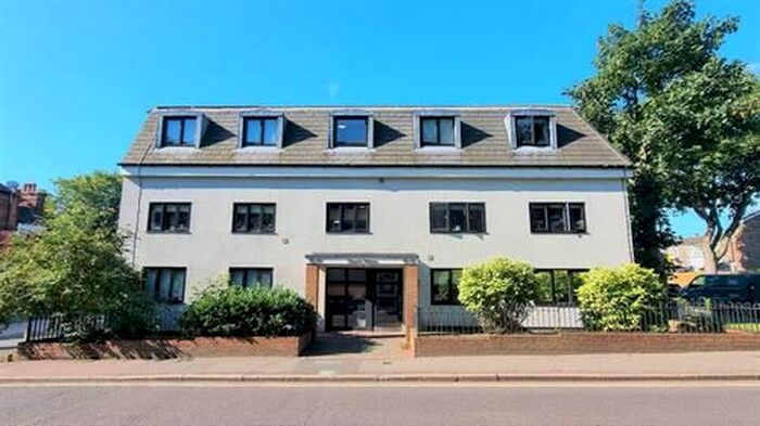 1 Bedroom Flat To Rent In Stuart House - Halfway Street, Sidcup, Kent, DA15