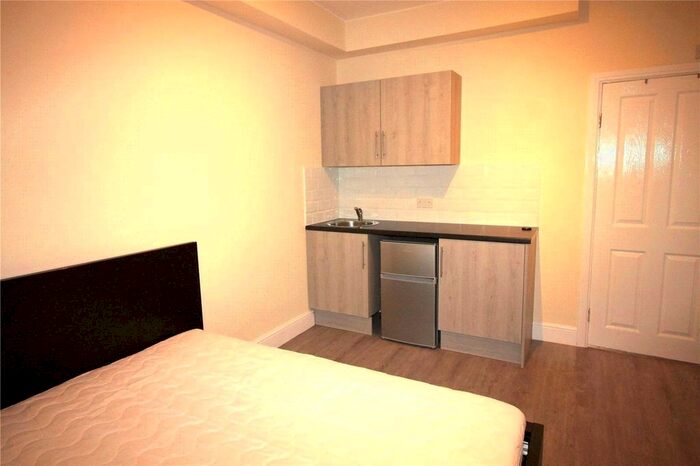 1 Bedroom Studio To Rent In Beaconsfield Road, Southall, UB1