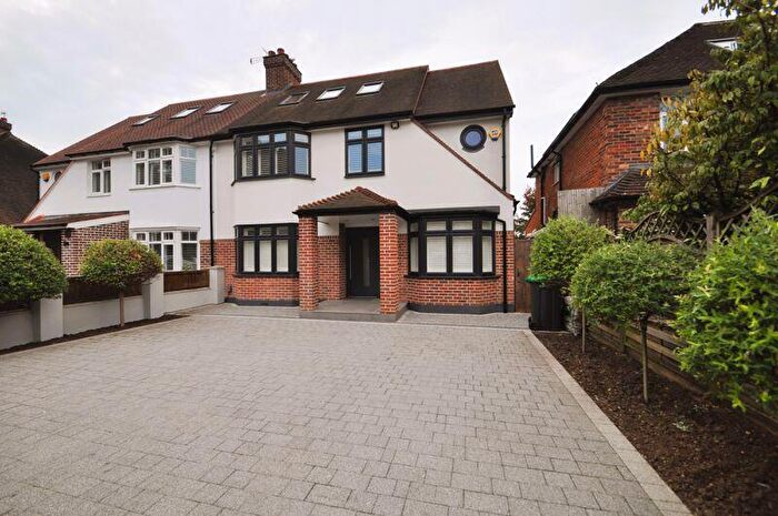 5 Bedroom Semi-Detached House To Rent In Clarence Avenue, New Malden, KT3