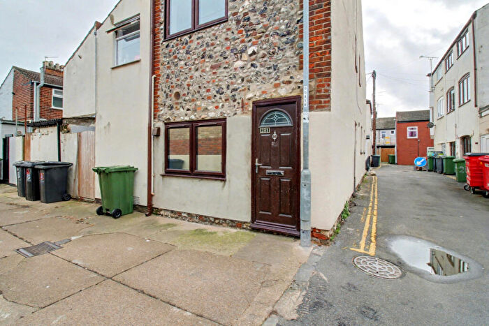 3 Bedroom End Of Terrace House To Rent In Victoria Street, Great Yarmouth, NR30
