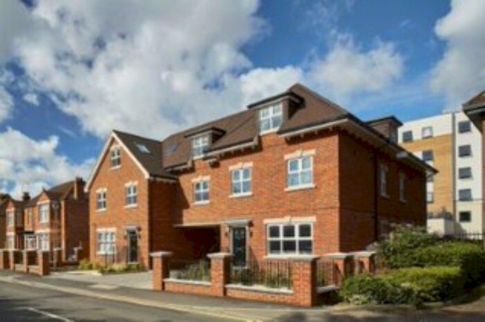 1 Bedroom Flat To Rent In Forlease Road, Maidenhead, SL6