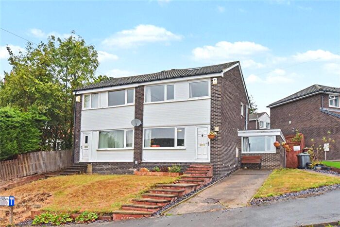3 Bedroom Semi Detached House For Sale In Vesper Lane, Leeds, LS5