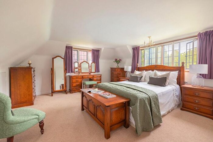 6 Bedroom Detached House For Sale In Thatch House, Knowle Lane, Halland, BN8