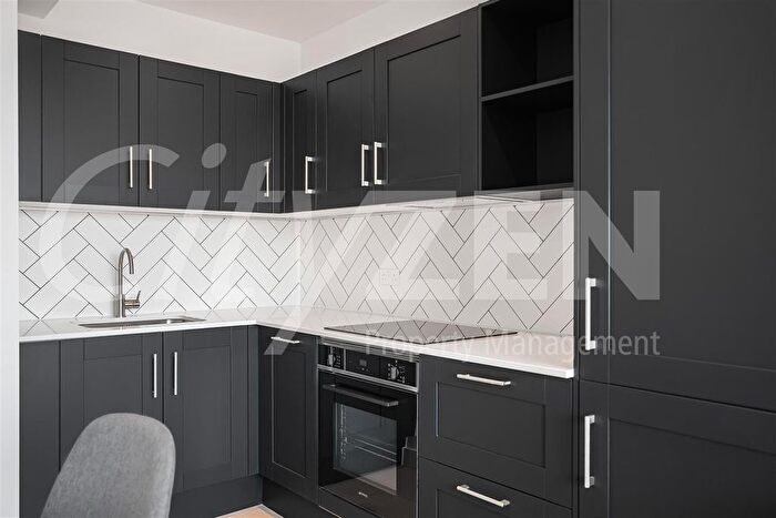 1 Bedroom Flat To Rent In Edgewater Building, Fulton Road, Wembley, HA9