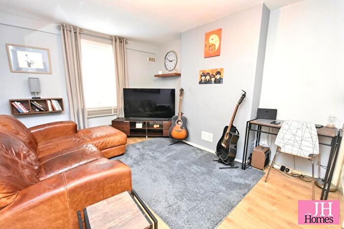 1 Bedroom Flat For Sale In Broughton Road, Dalton-in-Furness, Cumbria, LA15
