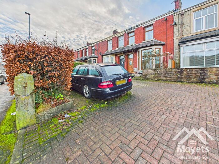 5 Bedroom Terraced House For Sale In Whalley New Road, Blackburn. Lancs., BB1