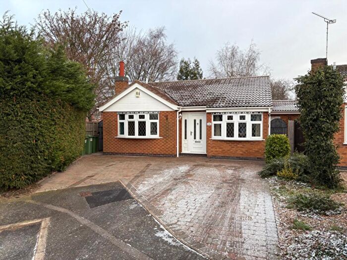 3 Bedroom Detached Bungalow For Sale In Wootton Close, Whetstone, Leicester, LE8