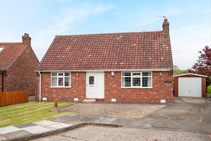 2 Bedroom Bungalow For Sale In Brandon Grove, Hopgrove Lane South, York, YO32