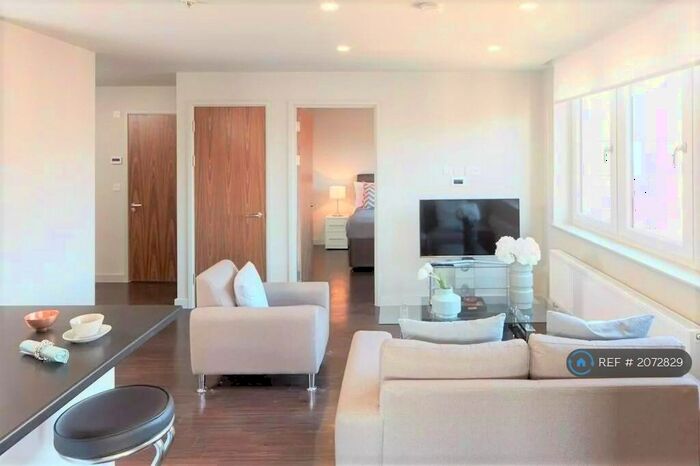 2 Bedroom Flat To Rent In Cherrydown East, Basildon, SS16