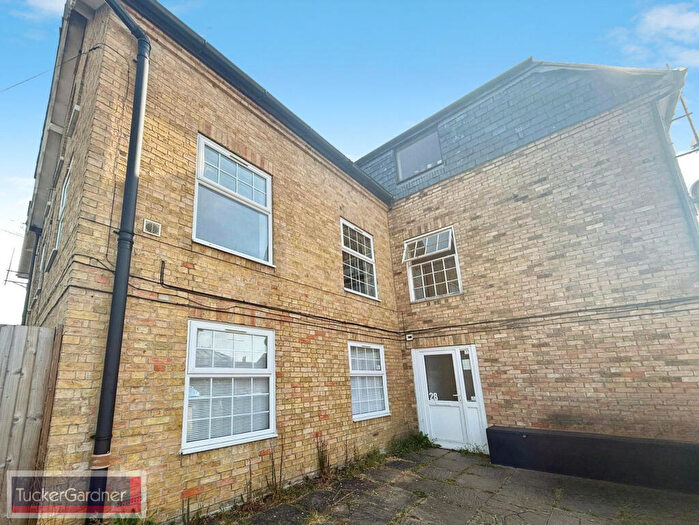 2 Bedroom Flat To Rent In Barkhams Lane, Ely, CB6