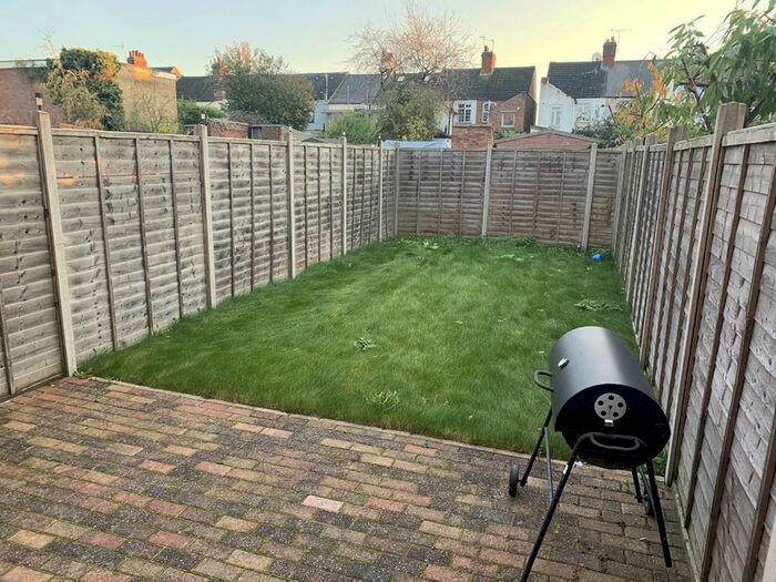 2 Bedroom Semi-Detached House To Rent In Park Road, Blaby, Leicester, LE8