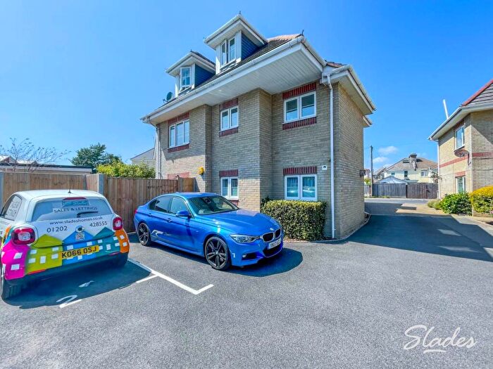 2 Bedroom Apartment To Rent In Woodside Road, Southbourne, Bournemouth, BH5