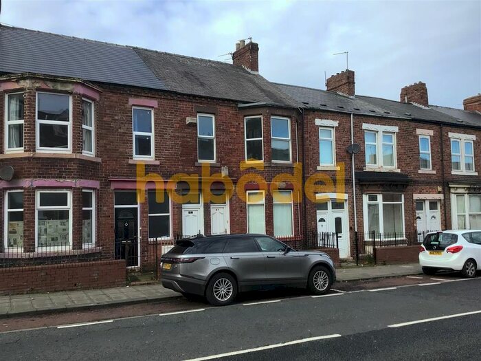 3 Bedroom Flat To Rent In Chichester Road, South Shields, NE33