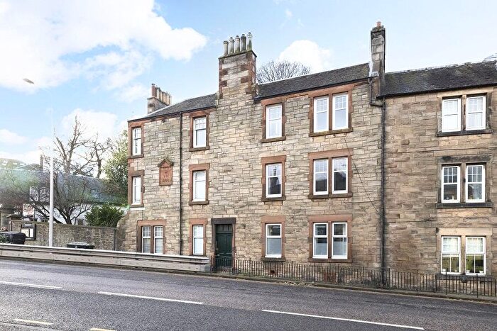 2 Bedroom Flat To Rent In , Marischal Place, Edinburgh, EH4
