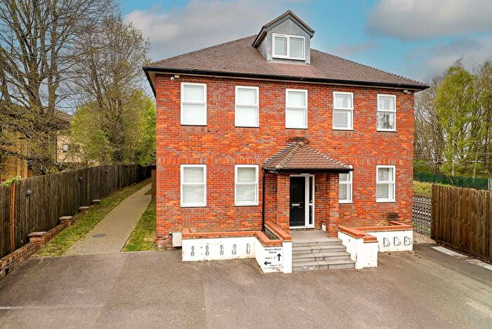 1 Bedroom Flat For Sale In Porters Wood, St. Albans, AL3