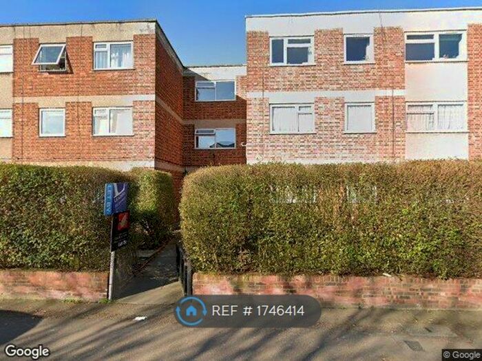 2 Bedroom Flat To Rent In Elsinore Road, Forest Hill, SE23