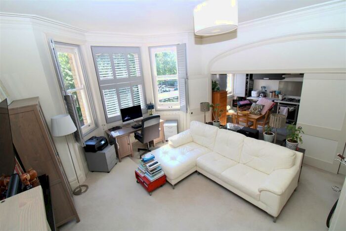 1 Bedroom Flat To Rent In Cromwell Road, Hove, BN3