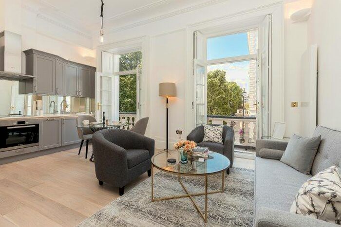 1 Bedroom Flat To Rent In Warwick Square, London, SW1V