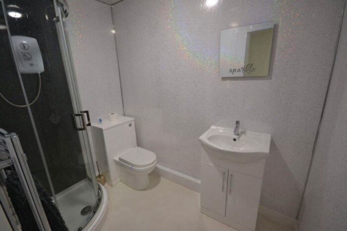 1 Bedroom Flat To Rent In High Street, Yarm, TS15
