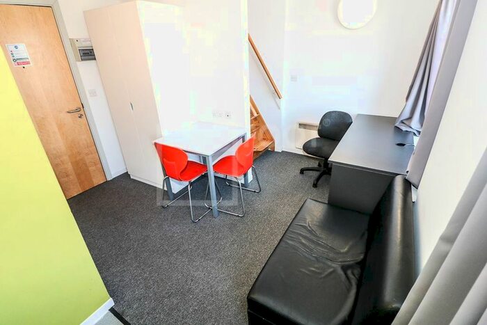 Studio To Rent In Campus House, Hey Street, Bradford, BD7