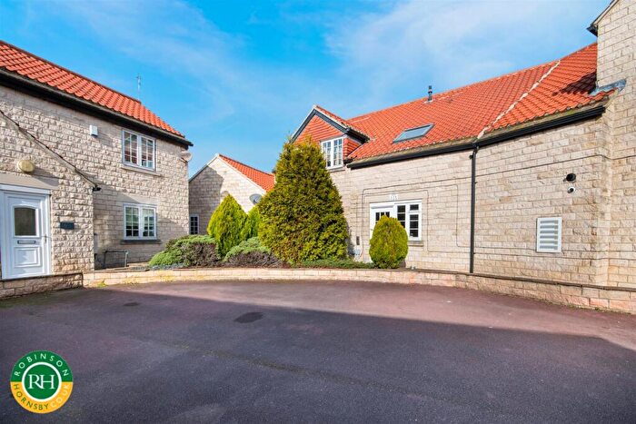2 Bedroom House For Sale In Backside Lane, Warmsworth, Doncaster, DN4