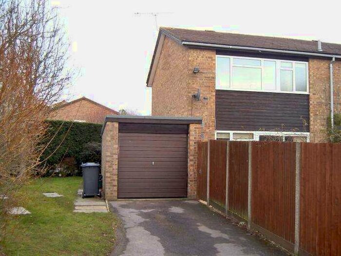 3 Bedroom End Of Terrace House To Rent In Ashfield Way, Hazlemere, HP15