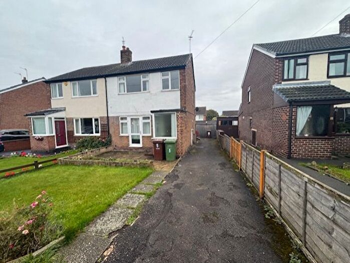 3 Bedroom Semi-Detached House To Rent In Chruchfield Croft, Altofts, Wakefield, WF6