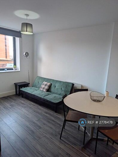 2 Bedroom Flat To Rent In Queens House, Sheffield, S1