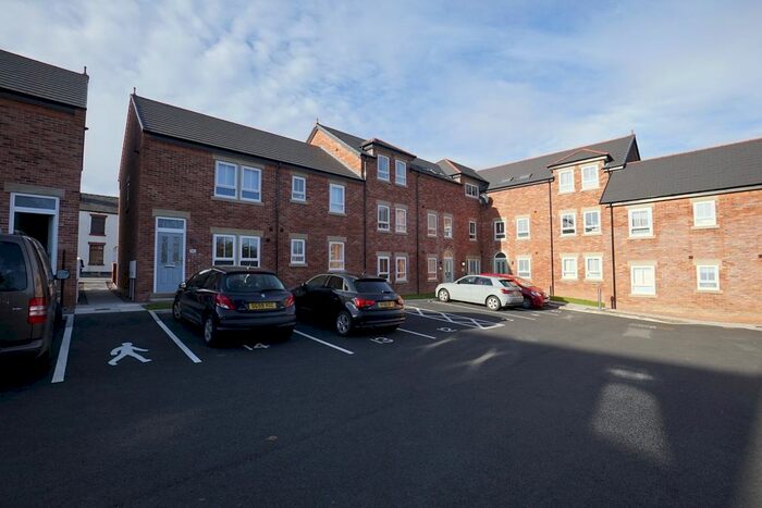 2 Bedroom Flat To Rent In Preston Road, Standish, Wigan, WN6