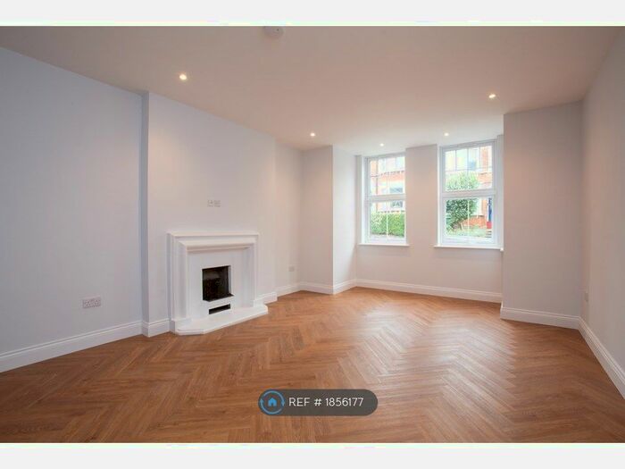 2 Bedroom Flat To Rent In Sarre Road, London, NW2