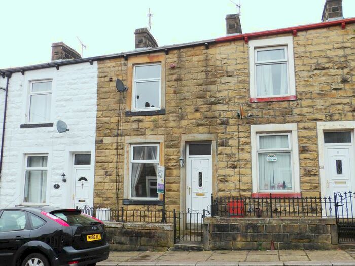 2 Bedroom House To Rent In Gill St, Colne, BB8