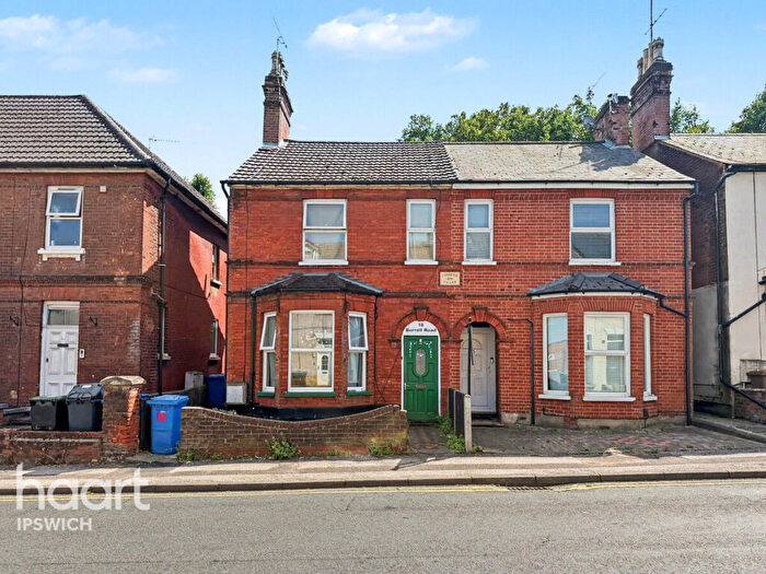 3 Bedroom Semi Detached House For Sale In Burrell Road, Ipswich, IP2