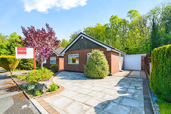 2 Bedroom Bungalow For Sale In Sandersons Close, Worsley, Manchester, Greater Manchester, M28