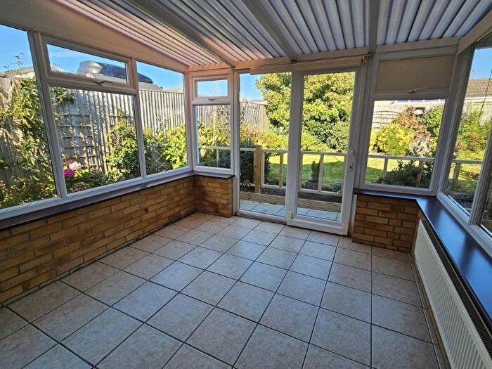 2 Bedroom Detached Bungalow For Sale In Hogarth Road, Eastbourne, BN23
