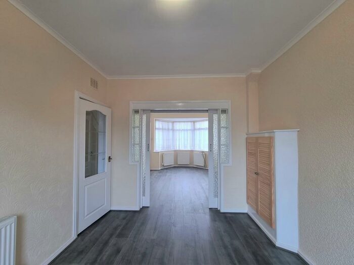 3 Bedroom Semi-Detached House To Rent In Welbeck Avenue, Off Abbey Lane, Leicester, LE4