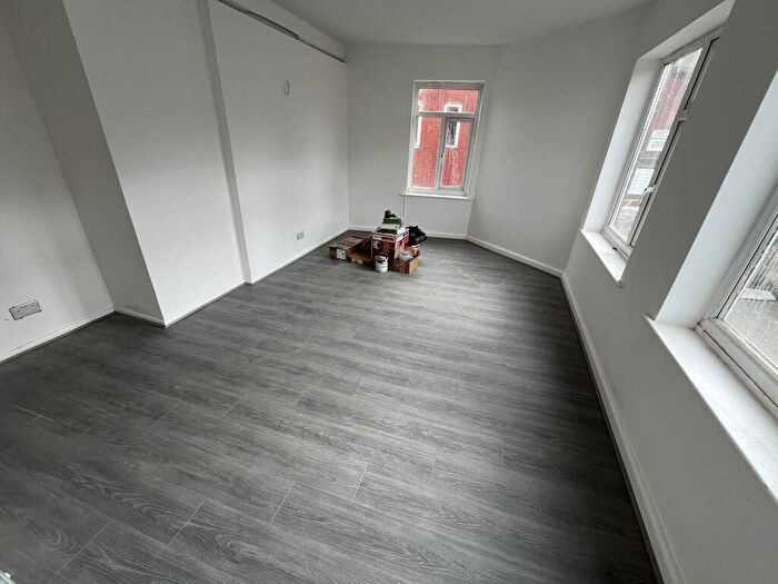 Studio To Rent In High Street, Erdington, Birmingham, B23