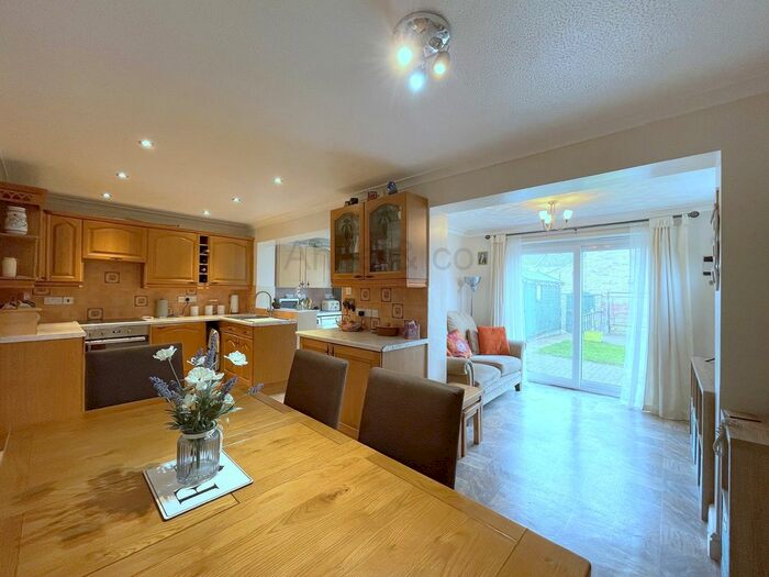 3 Bedroom End Of Terrace House For Sale In Walker Gardens, Wrentham, Beccles, NR34