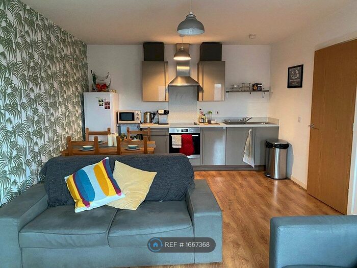 2 Bedroom Flat To Rent In Delaney Building, Salford, M5