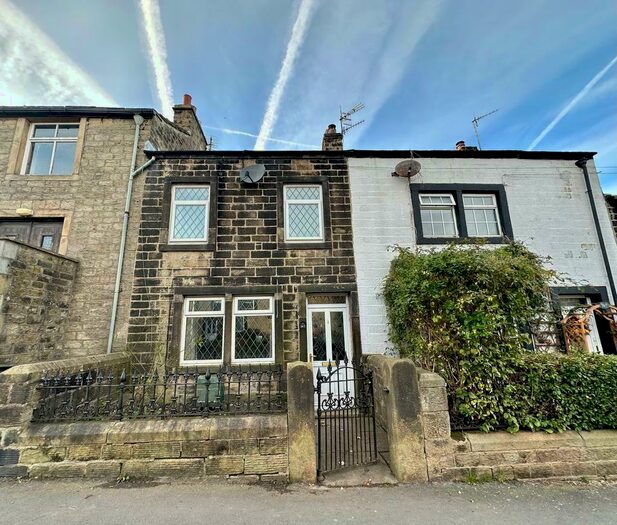 2 Bedroom Terraced House To Rent In Keighley Road, Cowling, BD22