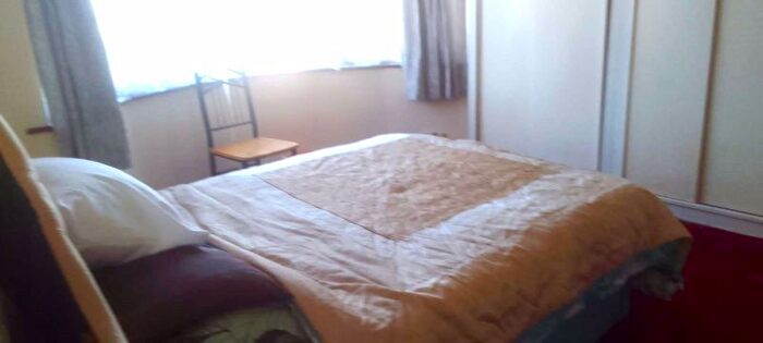 Property To Rent In Avondale Crescent, Ilford, IG4