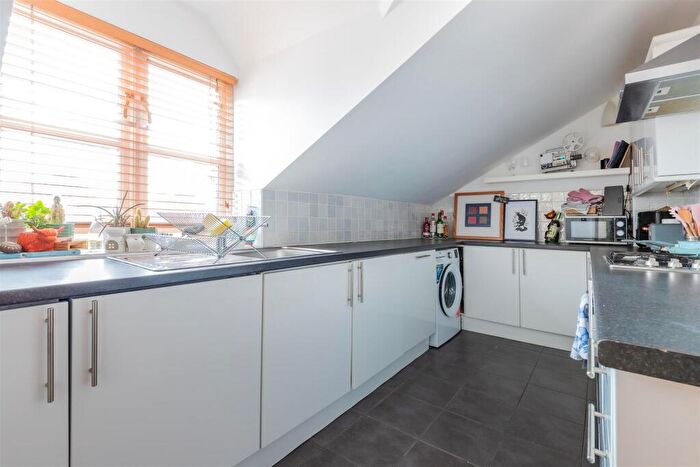 2 Bedroom Duplex For Sale In Romilly Crescent, Pontcanna, CF11