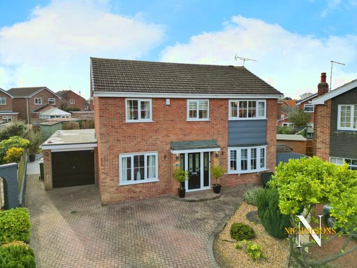 4 Bedroom Detached House For Sale In Dale Close, Retford, Nottinghamshire, DN22