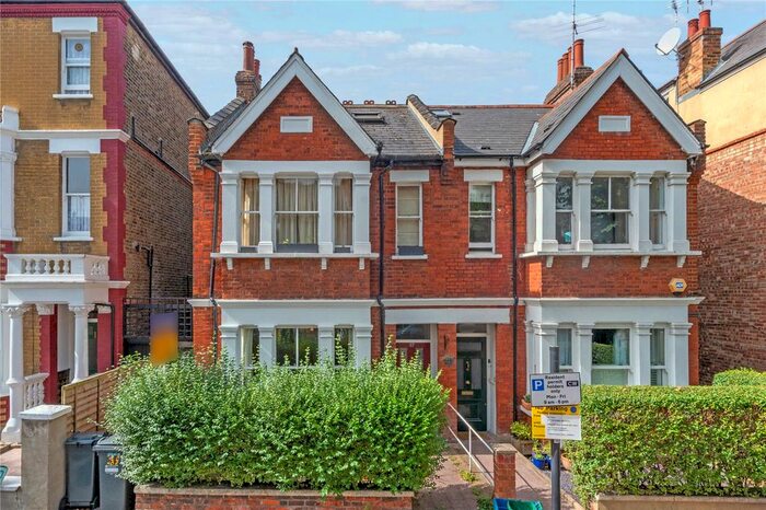 1 Bedroom Flat To Rent In Thorney Hedge Road, Chiswick, W4