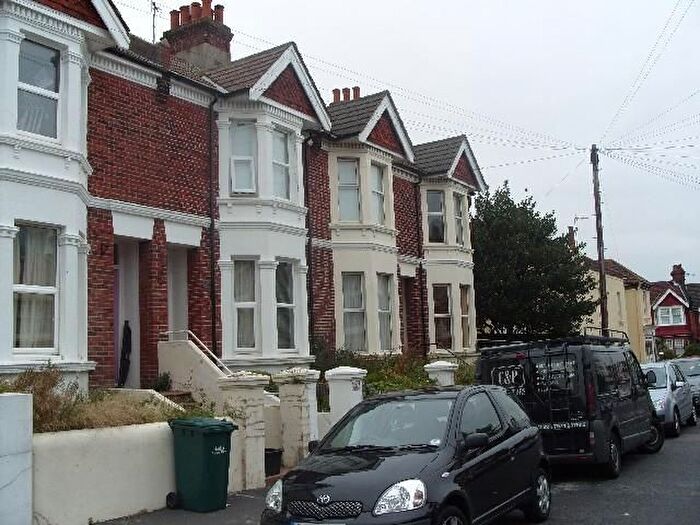 2 Bedroom Flat To Rent In Sandgate Road, Brighton, BN1
