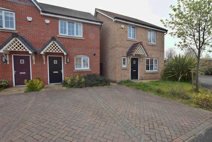 2 Bedroom Property To Rent In Trippear Way, Heywood, OL10