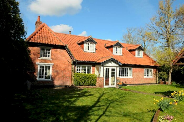 5 Bedroom Detached House For Sale In Padleys Lane, Keal Cotes, Spilsby, PE23