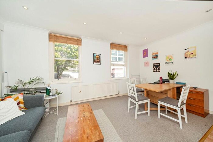2 Bedroom Flat To Rent In Chalton Street, King's Cross, NW1